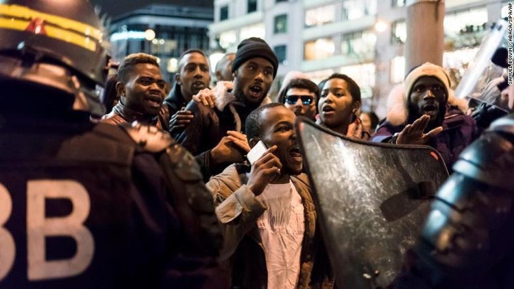 Protest at Libyan Embassy in Paris