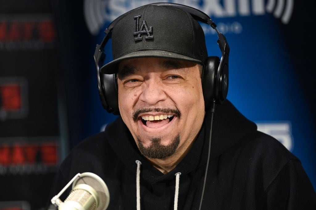 Ice-T breaks down the proper etiquette for “checking in” when traveling ...