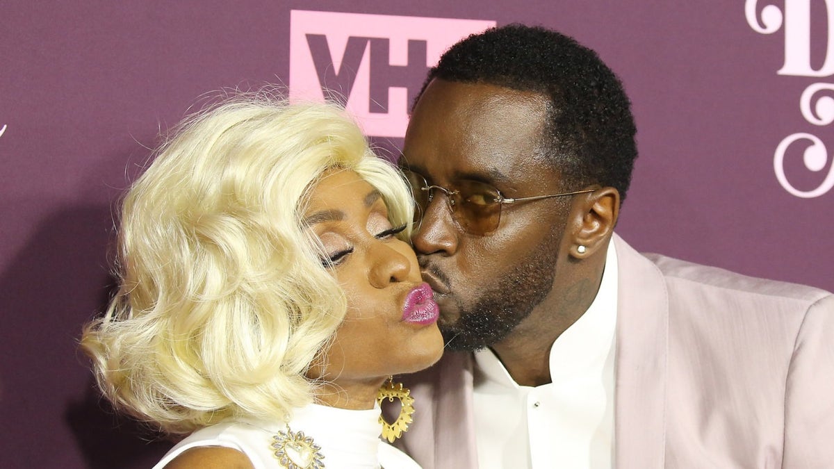 Diddy gives his mom $1 million and a new Bentley for her 80th birthday