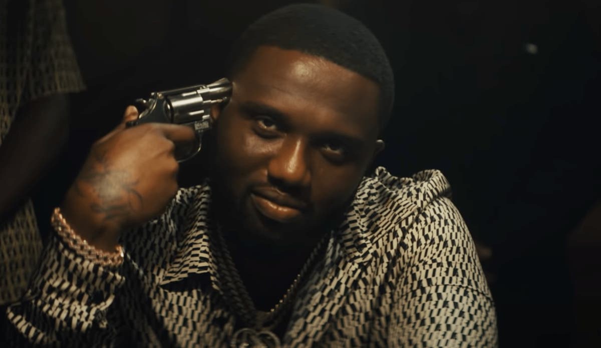 Headie One returns with new visual for “Pound Signs”