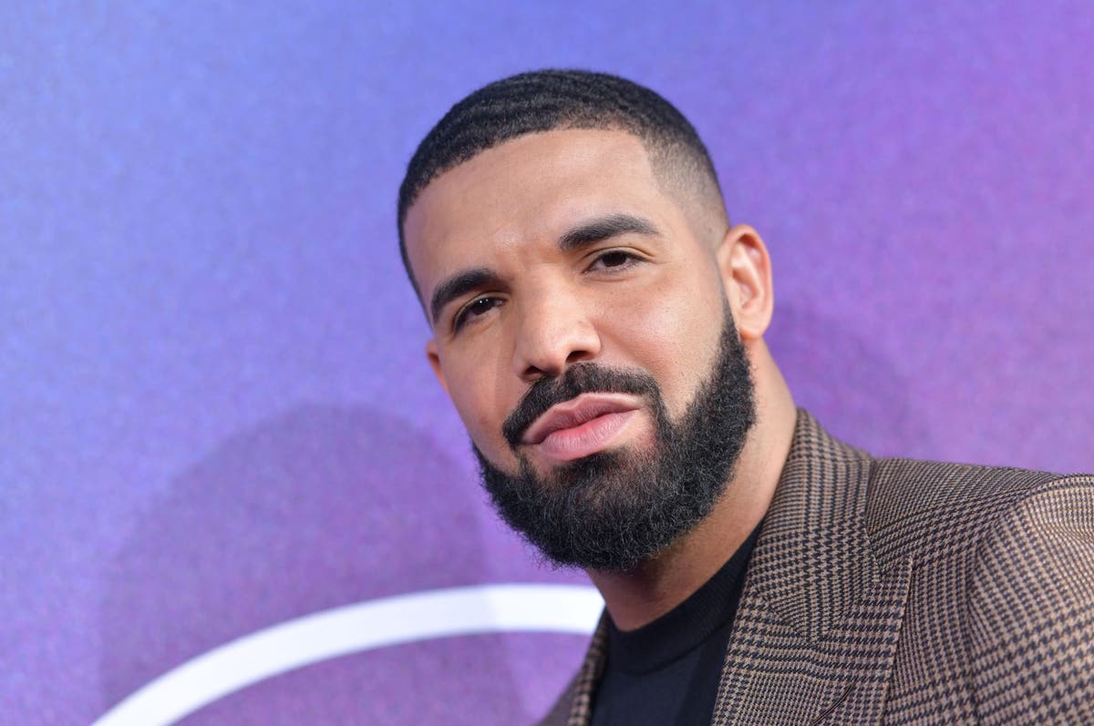 Drake Threatened To Quit “degrassi” Over His Characters Wheelchair 