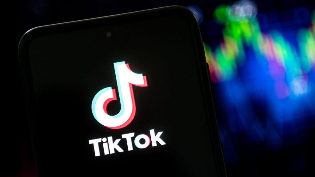 TikTok video shows Michigan man abusing toddler