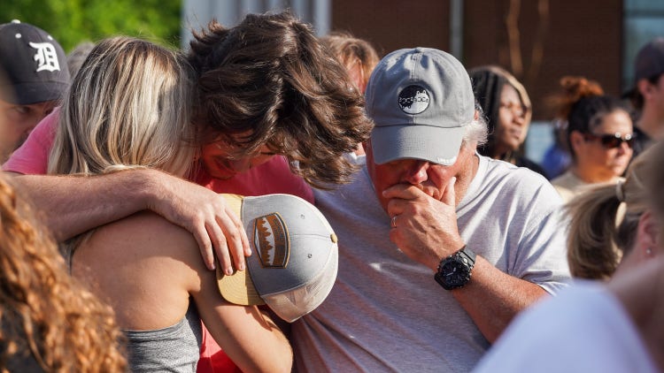 Dadeville, Alabama mourners