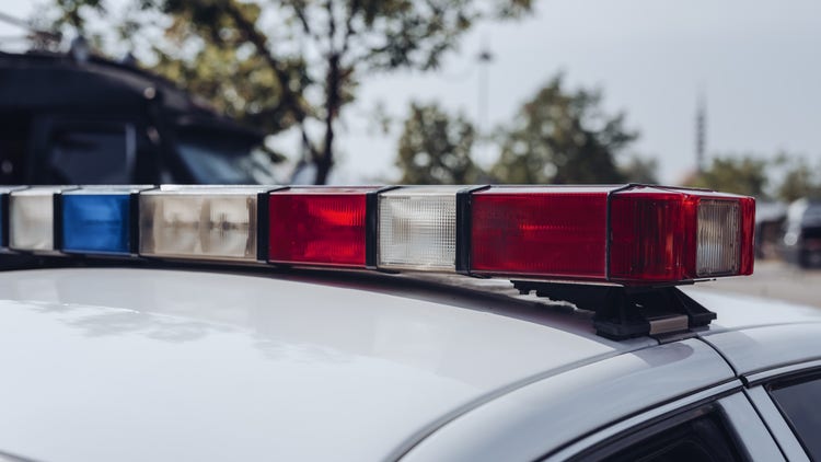 Emergency lights on a US police car