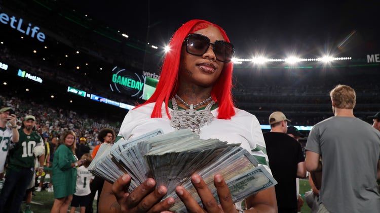 Rapper Sexxy Red attends the Buffalo Bills vs New York Jets Season-Opening game at MetLife Stadium on September 11, 2023 in East Rutherford, New Jersey.